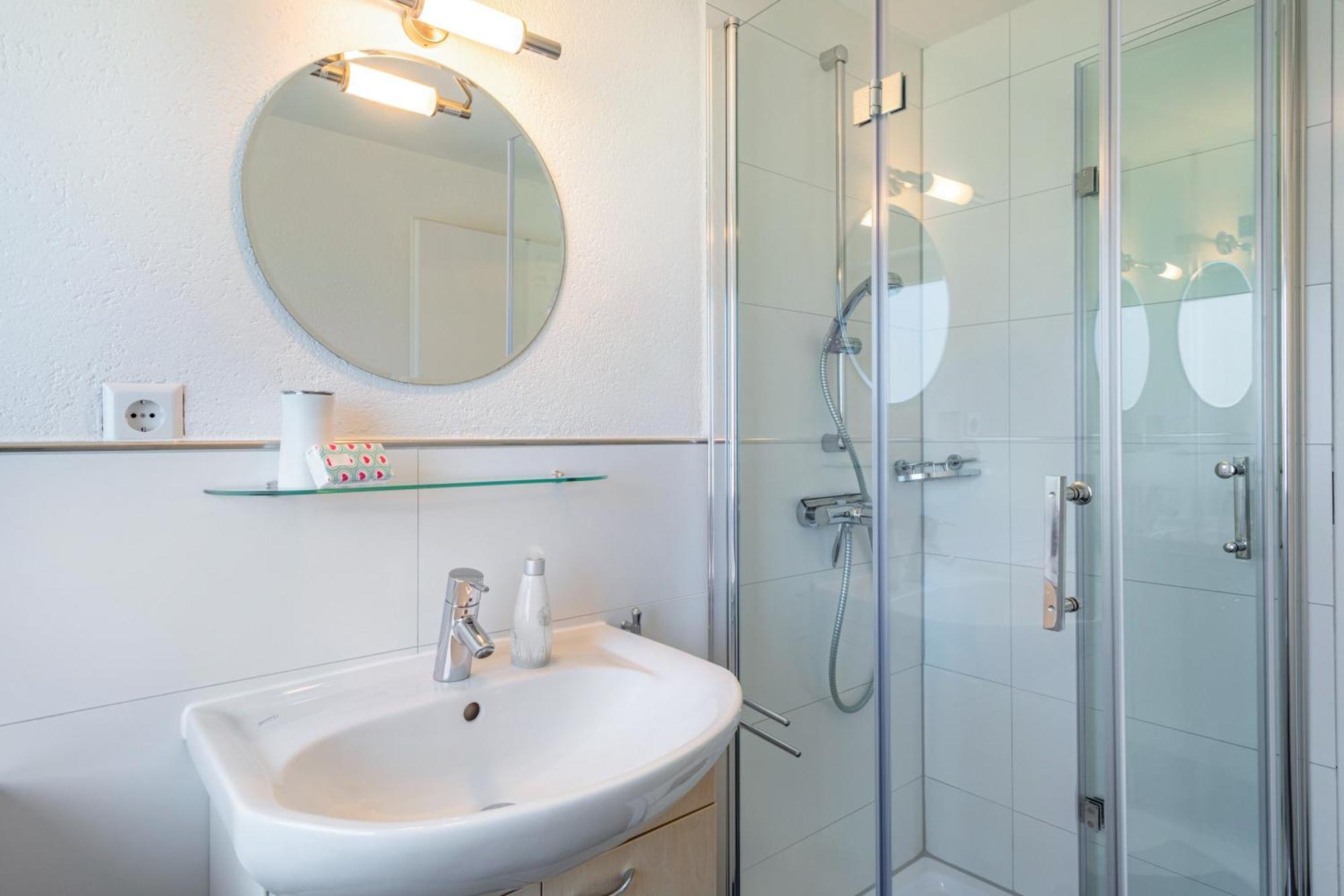 Апартаменты Haus Sohl 1 Фридрихсхафен Экстерьер фото